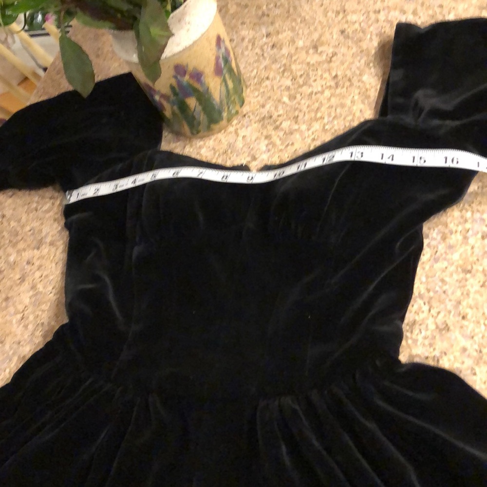 Vintage Black Velvet Long Dress Handmade Small? XS? See Rough Measurements - Picture 5 of 17